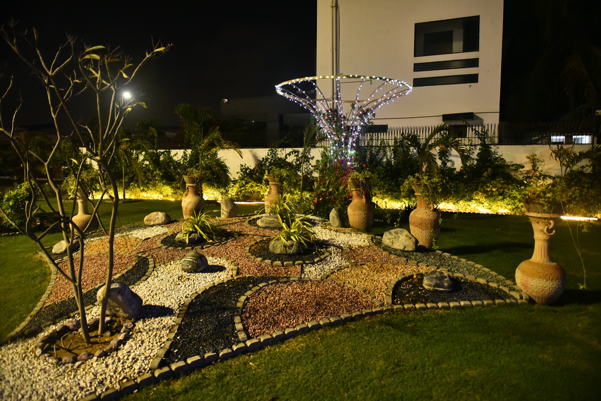 DHA Phase 8